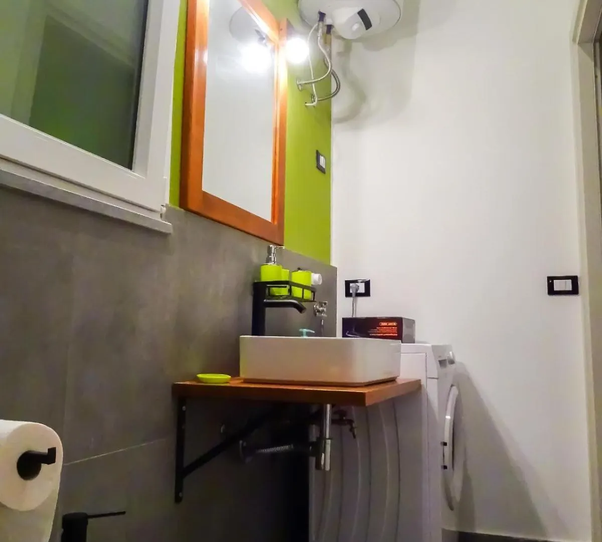 A Casuzza Ra Zisa Apartment Palermo 0*,  Italy